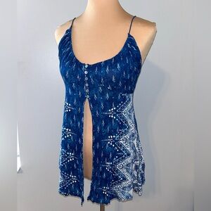 Kimchi blue split hem spaghetti strap tank
